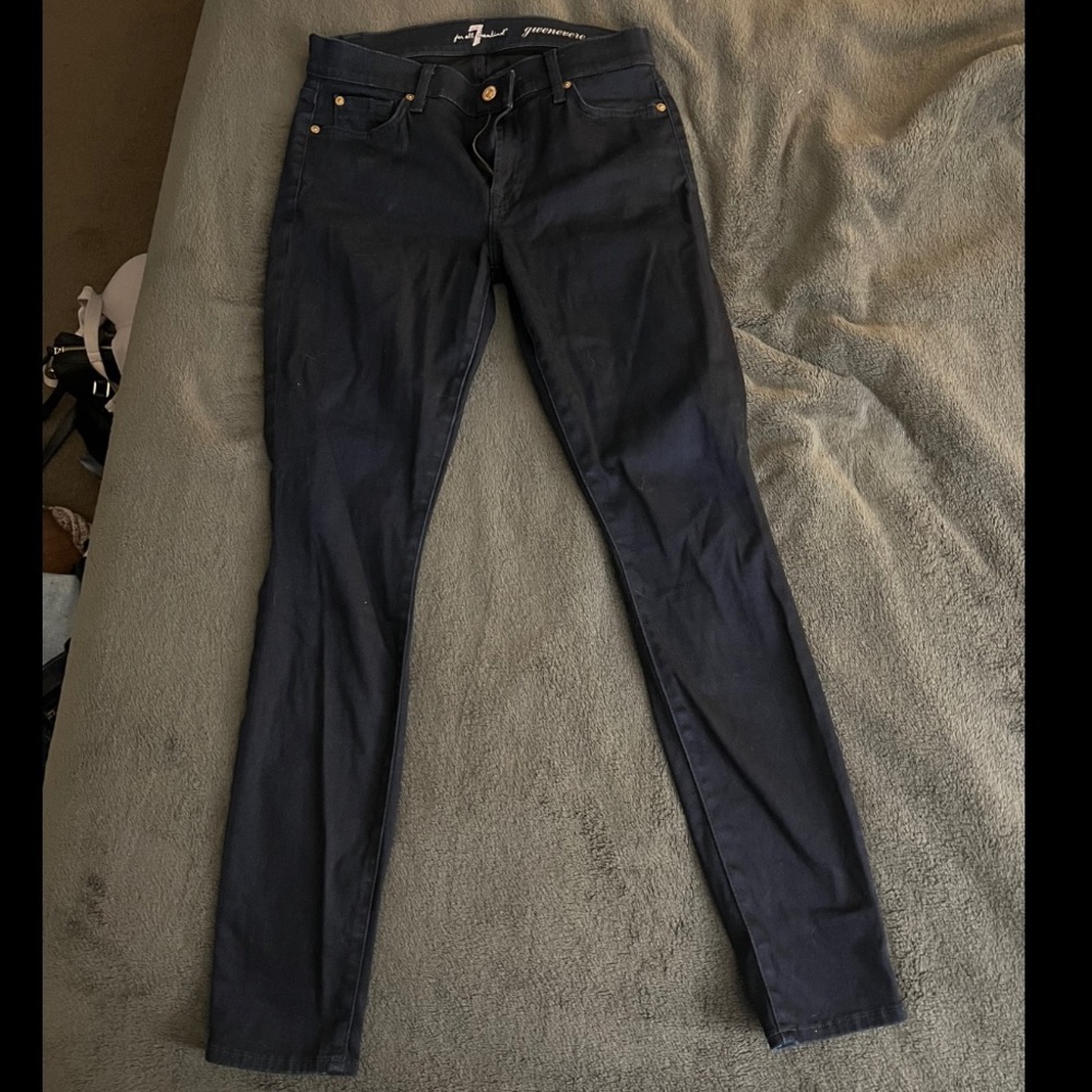 Size 28 Gwenevere 7 for all Mankind Dark Wash Jeans